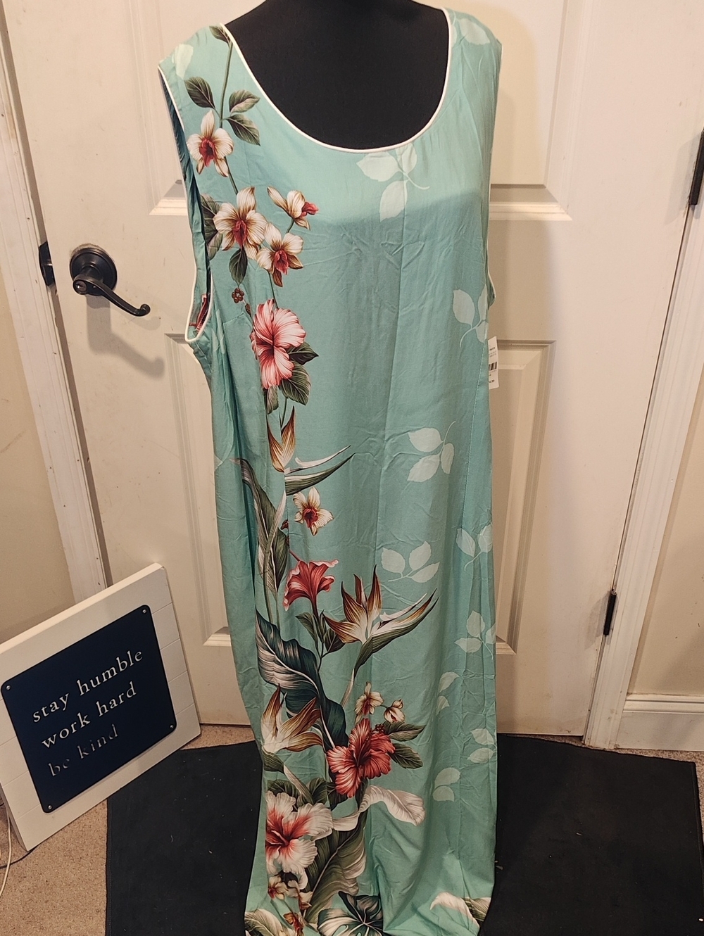 Sleeveless Mint Green Tropical Floral Maxi Dress